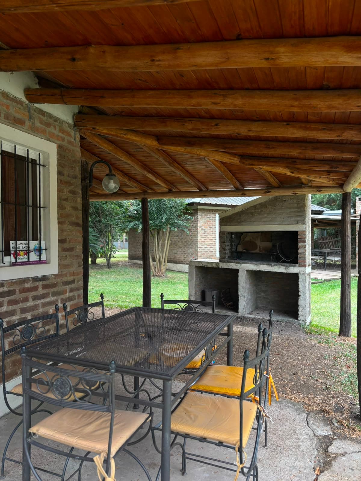 Cabaña de 2 habitaciones en Villa Artalaz, Colón, Entre Ríos