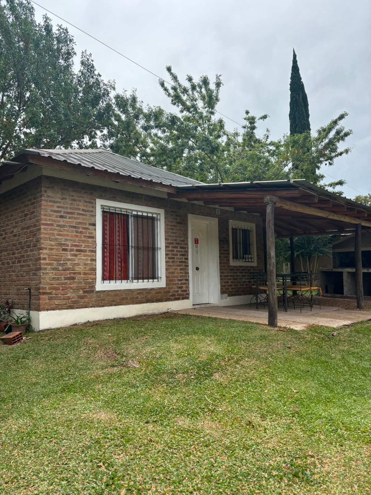 Cabaña de 2 habitaciones en Villa Artalaz, Colón, Entre Ríos — foto 2