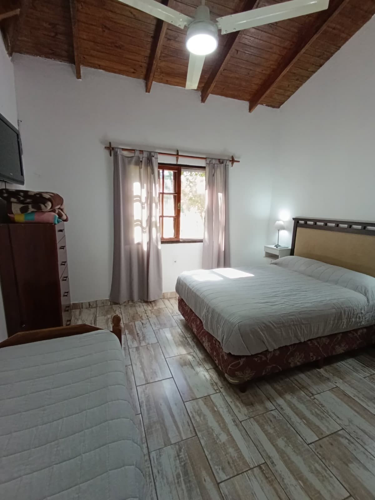 Bungalow de 2 habitaciones en Ejido Colón, Entre Ríos — foto 3