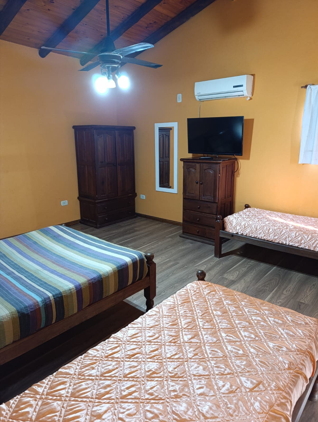 Bungalow de 1 habitación en Ejido Colón, Entre Ríos — foto 2